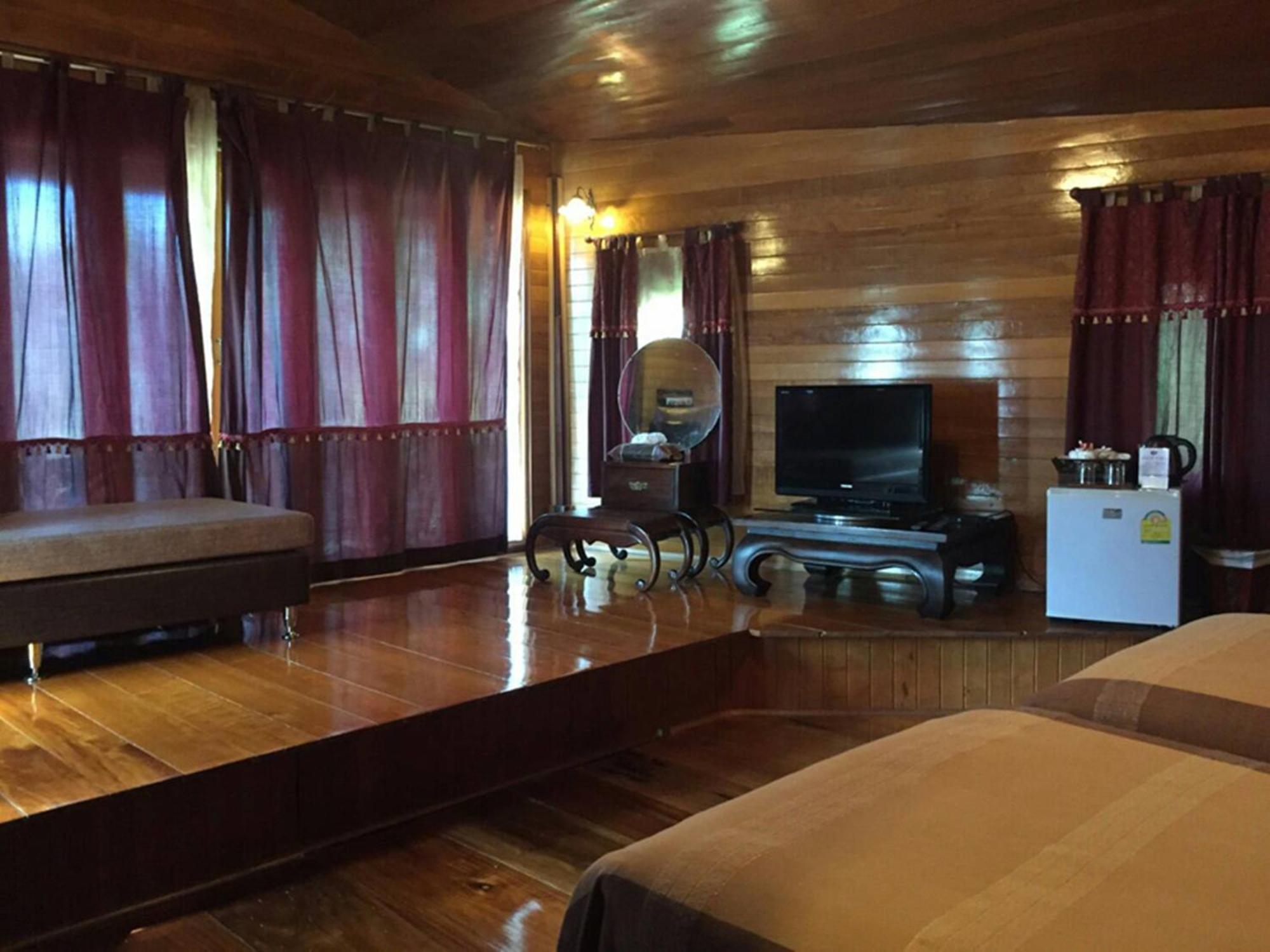Kaengkrachan Boathouse Paradise Resort Кенг-Крачан Номер фото