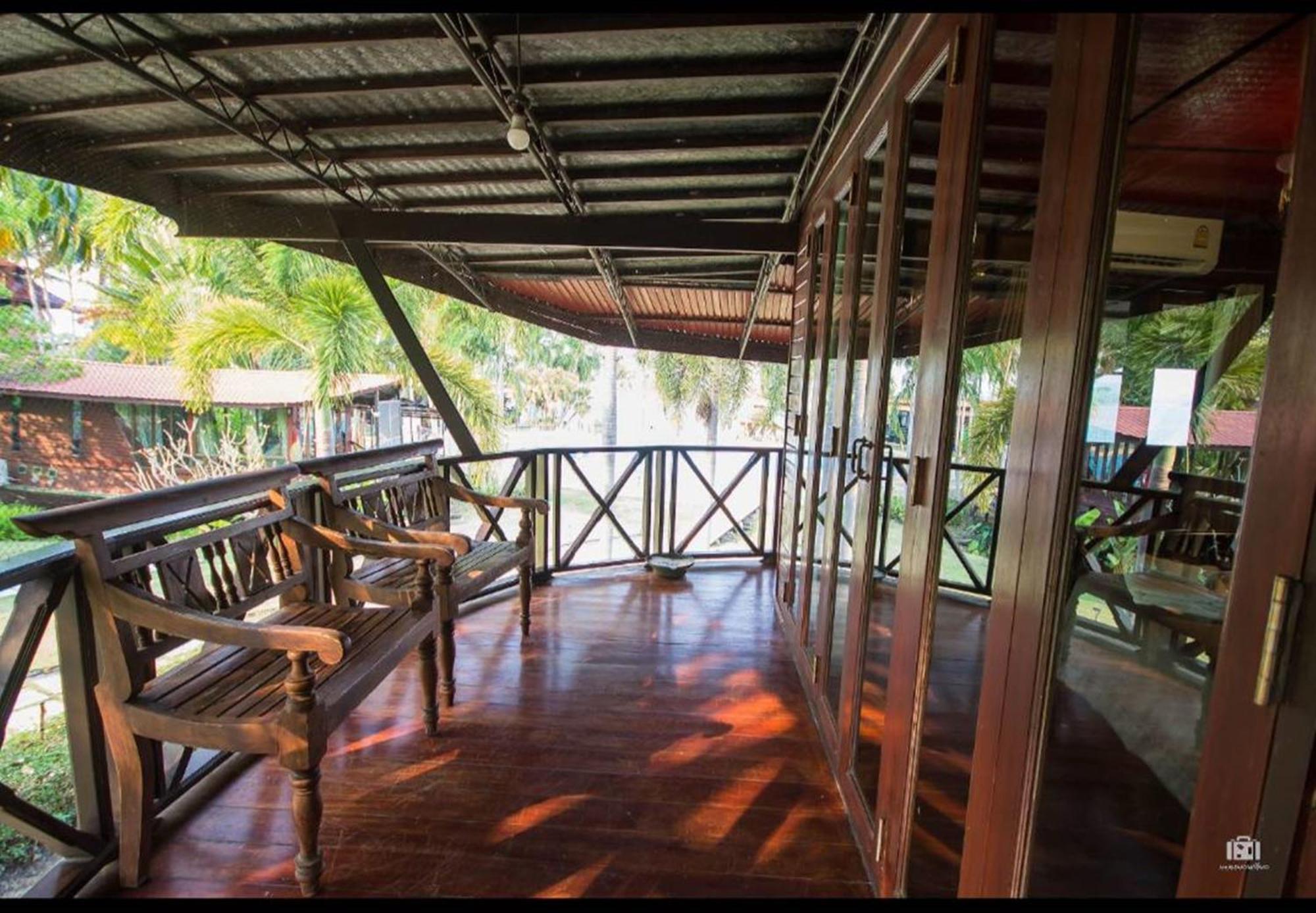 Kaengkrachan Boathouse Paradise Resort Кенг-Крачан Номер фото